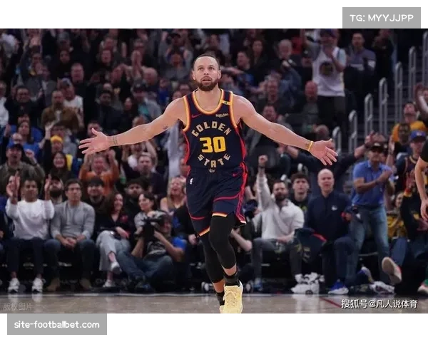 勇士依赖库里个人发挥问题显著 团队进攻需更多贡献点