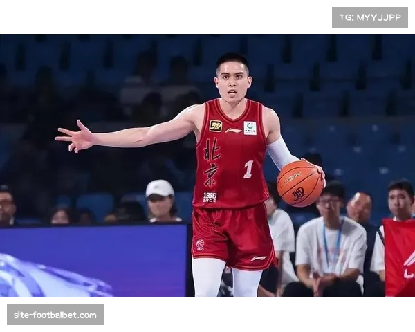 陈盈骏里程碑时刻 三分与抢断数据逼近历史榜单